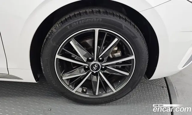 Hyundai Grandeur 2022 3.0 автомат (гидро), миниатюра 7 Hyundai Grandeur 2022 3.0 автомат (гидро), миниатюра 7