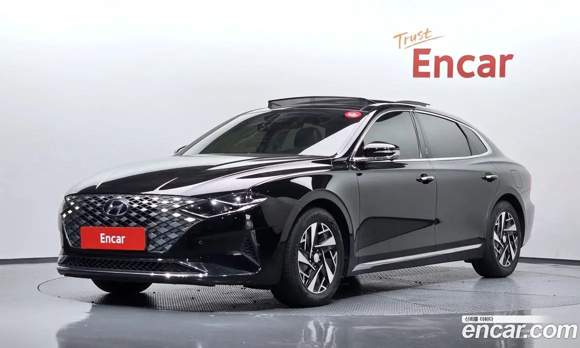 Hyundai Grandeur 2022 2.4 автомат (гидро), фото 1 Hyundai Grandeur 2022 2.4 автомат (гидро), фото 1