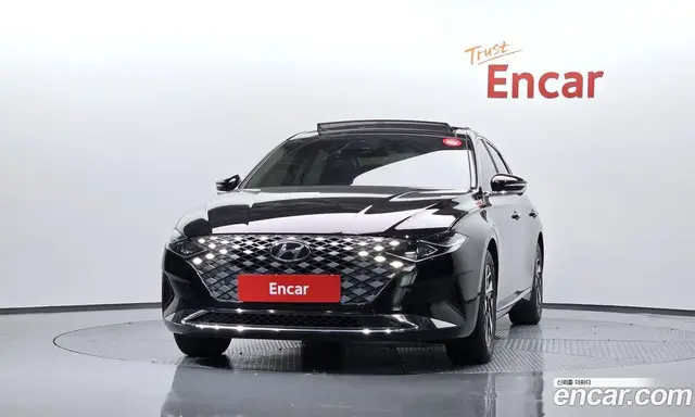 Hyundai Grandeur 2022 2.4 автомат (гидро), миниатюра 3 Hyundai Grandeur 2022 2.4 автомат (гидро), миниатюра 3