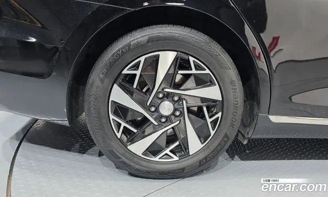 Hyundai Grandeur 2022 2.4 автомат (гидро), миниатюра 5 Hyundai Grandeur 2022 2.4 автомат (гидро), миниатюра 5