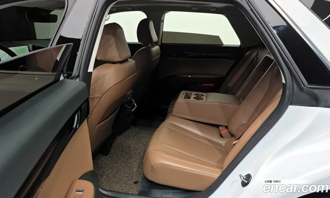 Hyundai Grandeur 2023 3.5 автомат (гидро), фото 20
