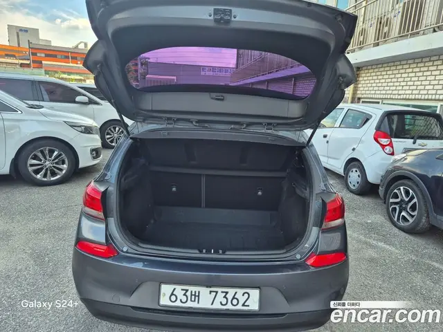 Hyundai i30 2018 1.6 автомат (гидро), миниатюра 12 Hyundai i30 2018 1.6 автомат (гидро), миниатюра 12