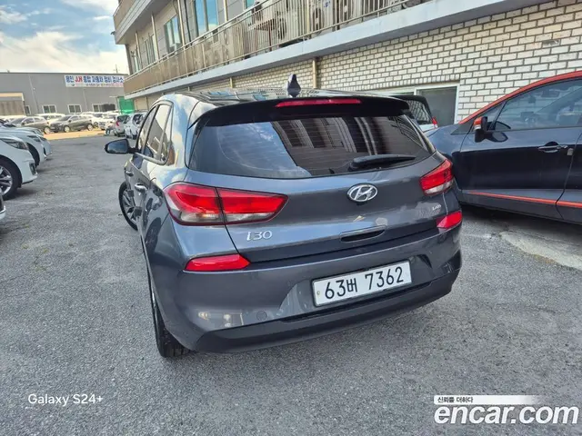 Hyundai i30 2018 1.6 автомат (гидро), миниатюра 4 Hyundai i30 2018 1.6 автомат (гидро), миниатюра 4