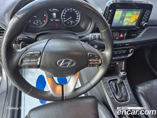 Hyundai i30 2018 1.6 автомат (гидро), миниатюра 10 Hyundai i30 2018 1.6 автомат (гидро), миниатюра 10