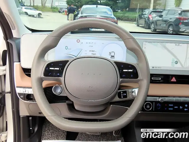Hyundai Ioniq 5 2024 0.1 автомат (гидро), миниатюра 8 Hyundai Ioniq 5 2024 0.1 автомат (гидро), миниатюра 8