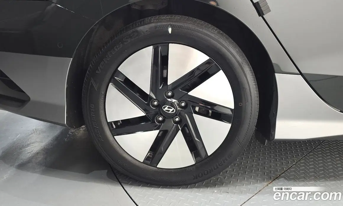 Hyundai Ioniq 6 2023 0.1 автомат (гидро), фото 4 Hyundai Ioniq 6 2023 0.1 автомат (гидро), фото 4