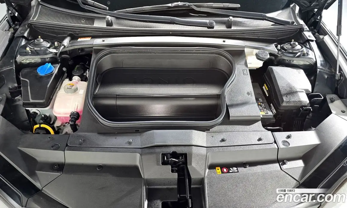 Hyundai Ioniq 6 2023 0.1 автомат (гидро), фото 5 Hyundai Ioniq 6 2023 0.1 автомат (гидро), фото 5