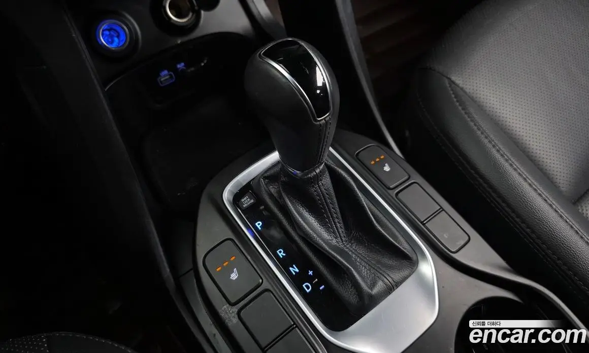 Hyundai Santa Fe 2015 2.0 автомат (гидро), фото 9