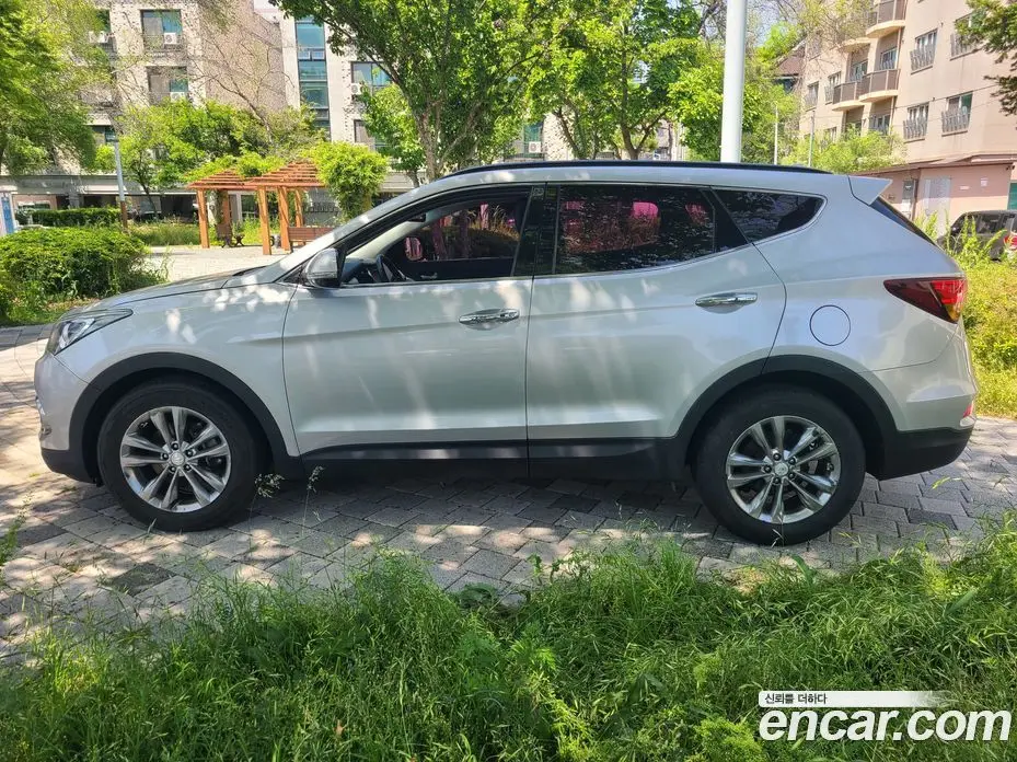 Hyundai Santa Fe 2015 2.0 автомат (гидро), фото 17