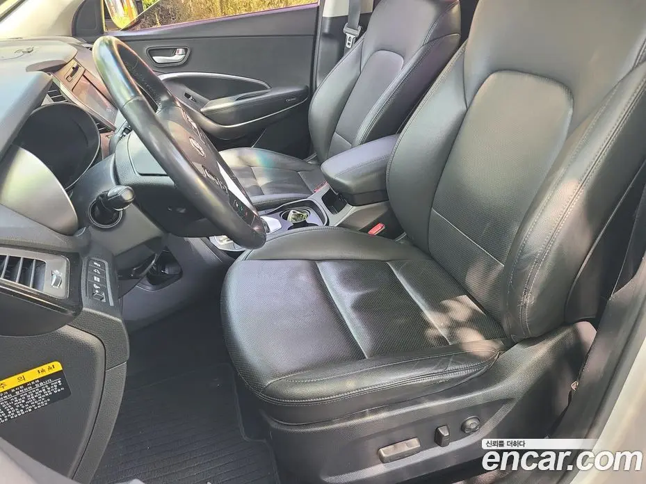 Hyundai Santa Fe 2015 2.0 автомат (гидро), фото 10