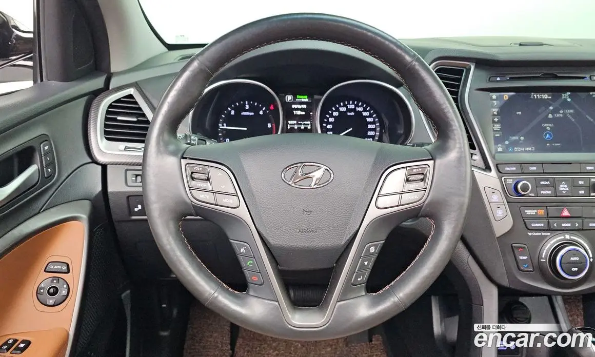 Hyundai Santa Fe 2016 2.0 автомат (гидро), фото 14