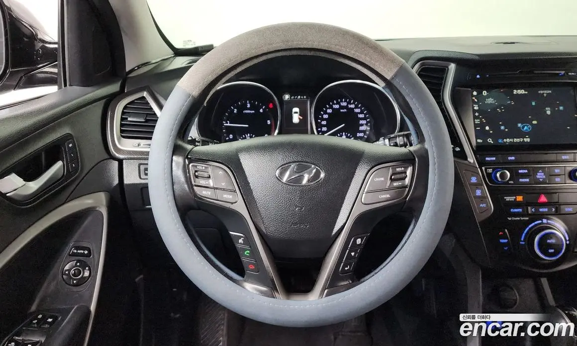 Hyundai Santa Fe 2016 2.2 автомат (гидро), фото 13