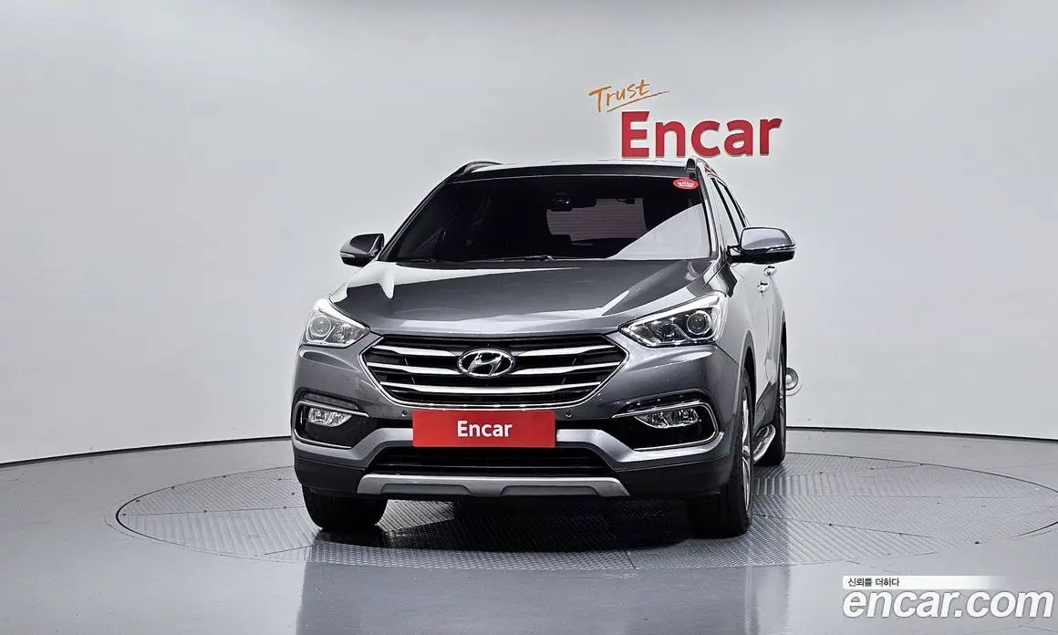 Hyundai Santa Fe 2016 2.2 автомат (гидро), фото 3 Hyundai Santa Fe 2016 2.2 автомат (гидро), фото 3