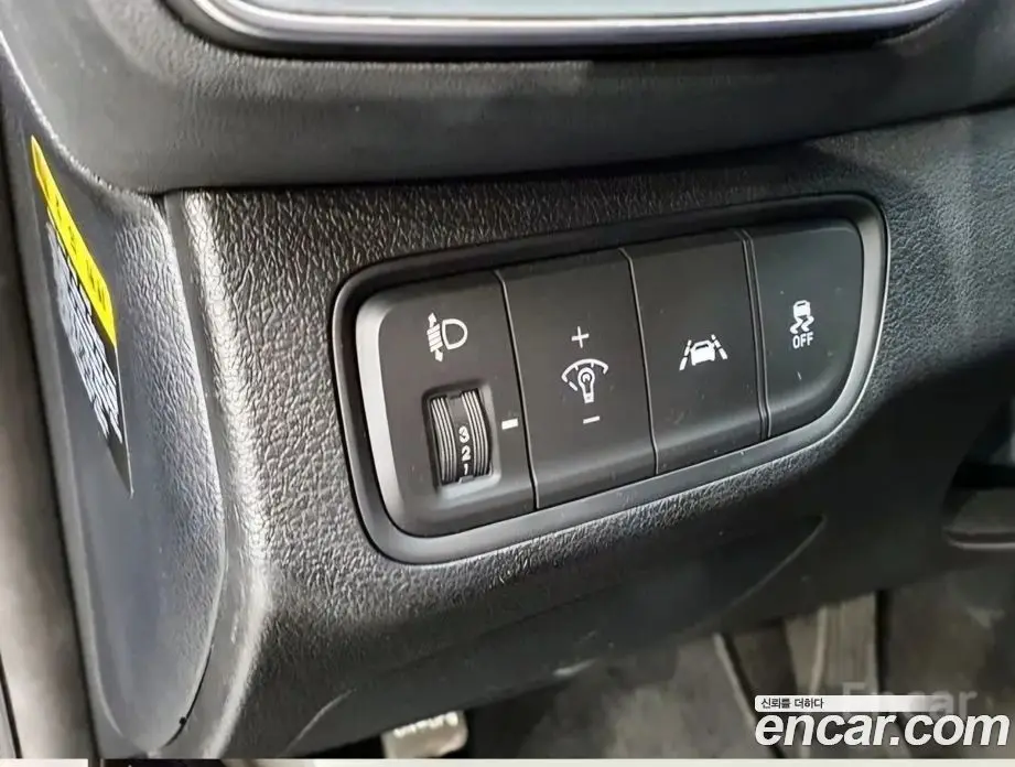Hyundai Santa Fe 2018 2.0 автомат (гидро), фото 13
