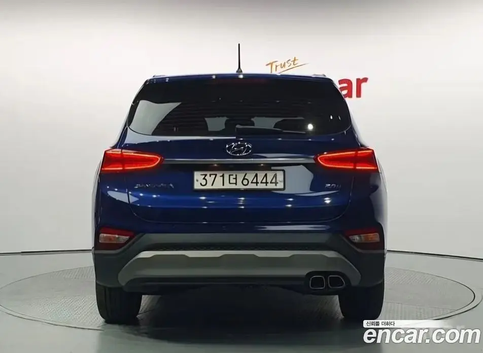 Hyundai Santa Fe 2018 2.0 автомат (гидро), фото 4
