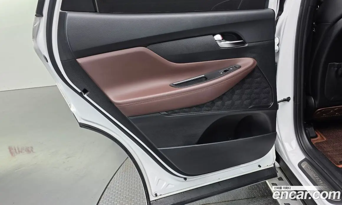 Hyundai Santa Fe 2018 2.0 автомат (гидро), фото 15