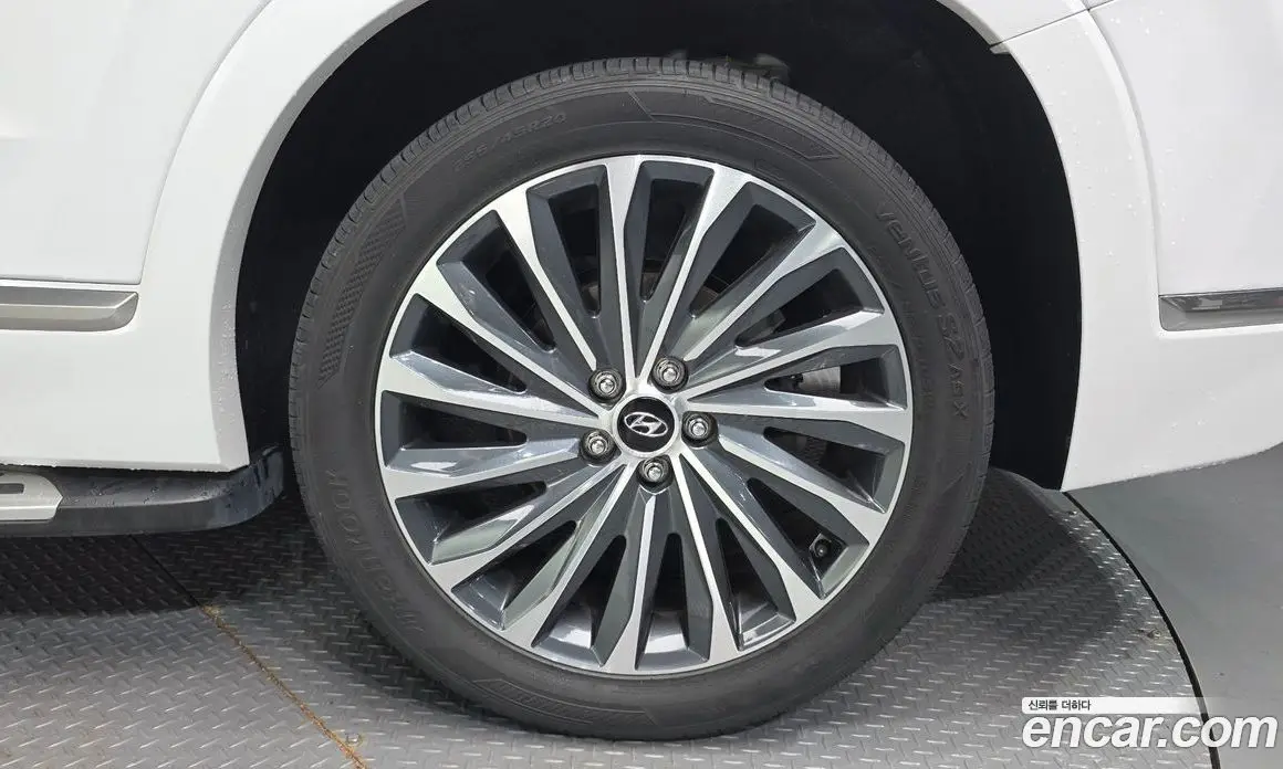 Hyundai Santa Fe 2018 2.0 автомат (гидро), фото 7