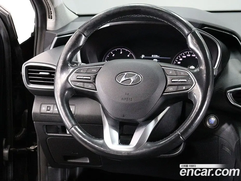 Hyundai Santa Fe 2020 2.2 автомат (гидро), фото 15 Hyundai Santa Fe 2020 2.2 автомат (гидро), фото 15