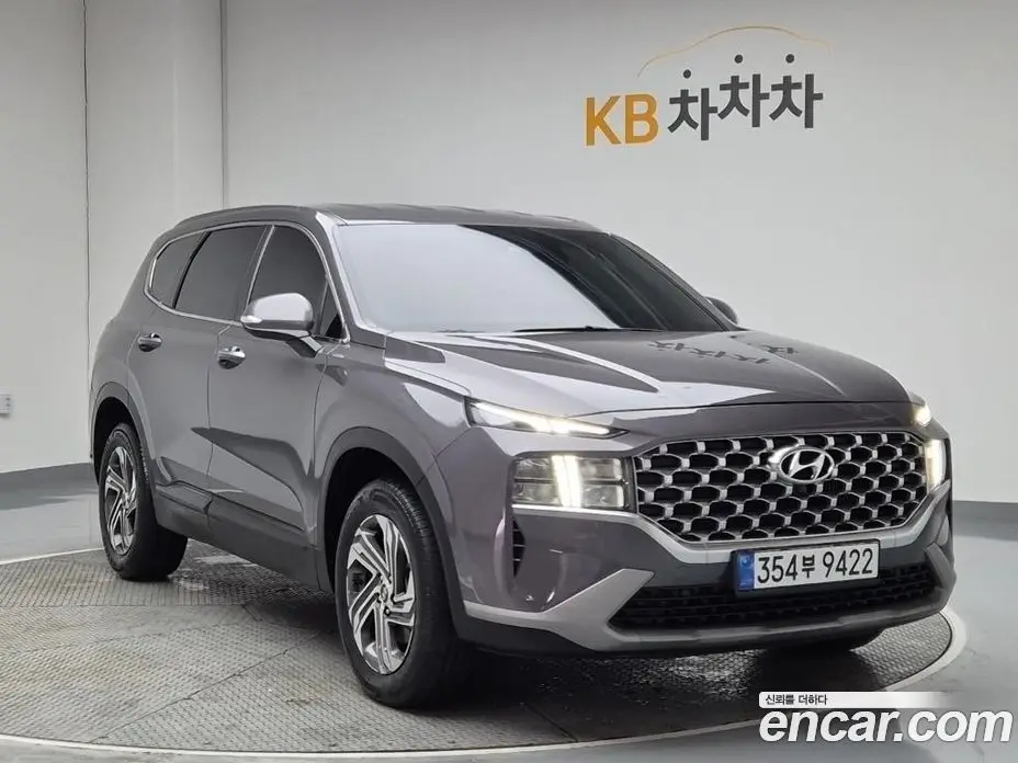 Hyundai Santa Fe 2021 2.2 автомат (гидро), фото 4 Hyundai Santa Fe 2021 2.2 автомат (гидро), фото 4