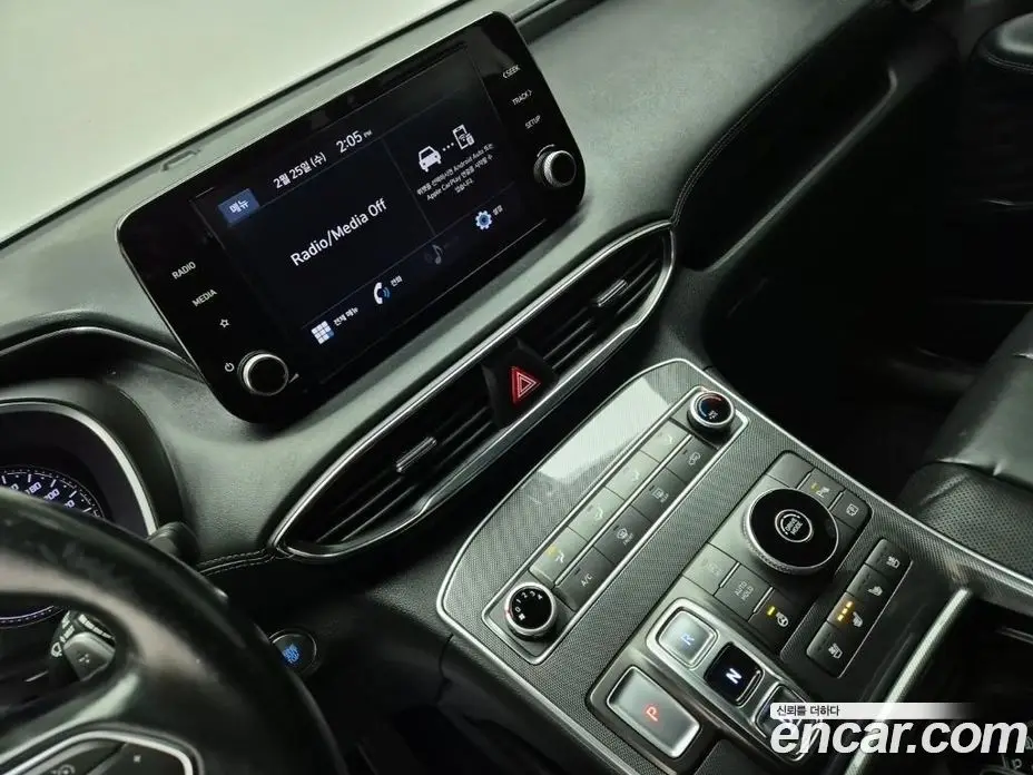 Hyundai Santa Fe 2021 2.2 автомат (гидро), фото 9 Hyundai Santa Fe 2021 2.2 автомат (гидро), фото 9