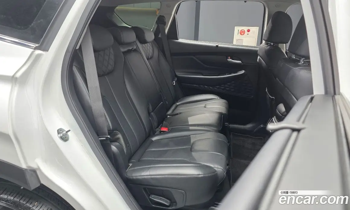 Hyundai Santa Fe 2022 2.2 автомат (гидро), фото 18 Hyundai Santa Fe 2022 2.2 автомат (гидро), фото 18