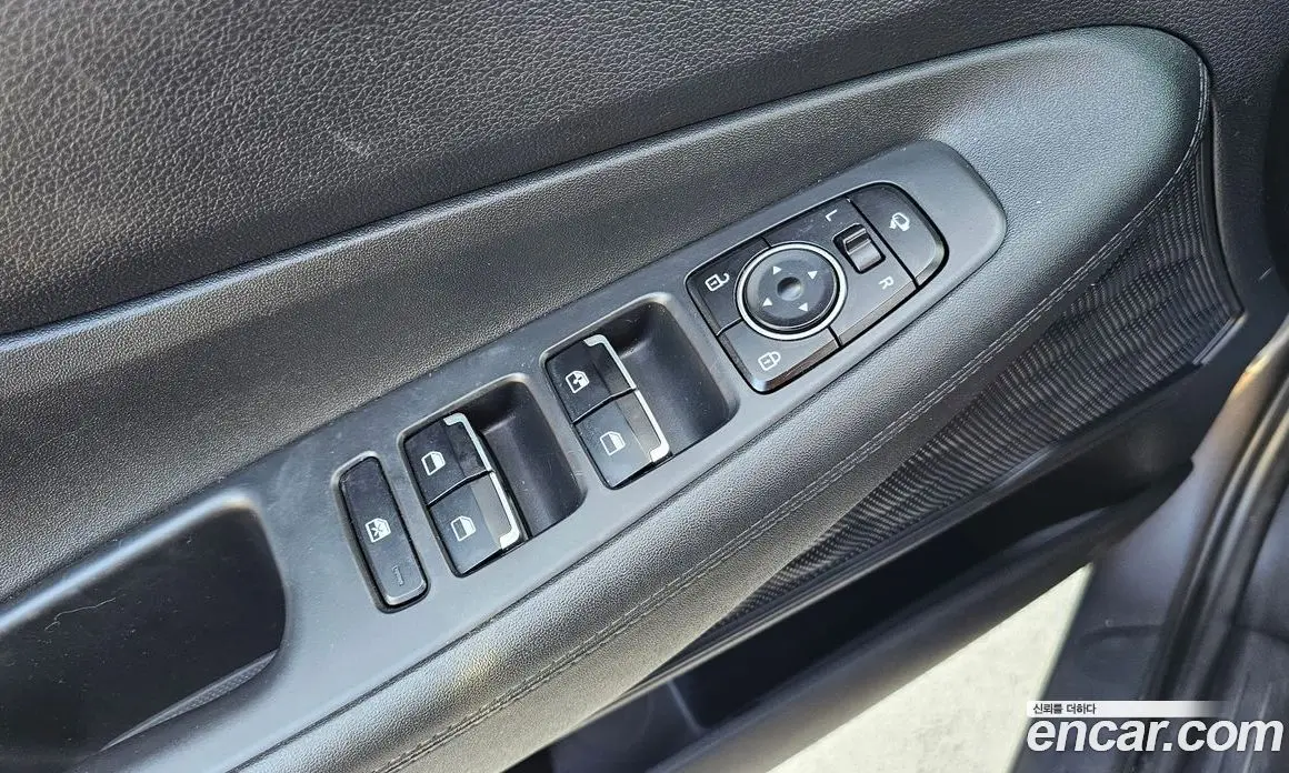 Hyundai Santa Fe 2022 2.2 автомат (гидро), фото 13