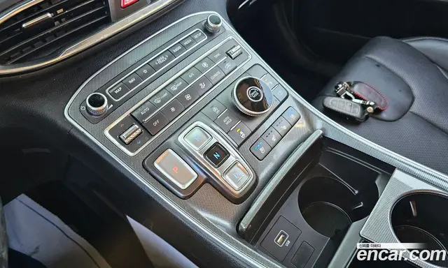 Hyundai Santa Fe 2022 2.2 автомат (гидро), миниатюра 9