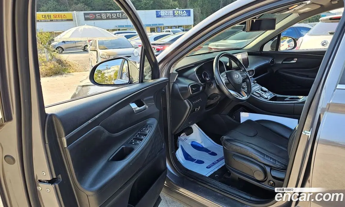Hyundai Santa Fe 2022 2.2 автомат (гидро), фото 10