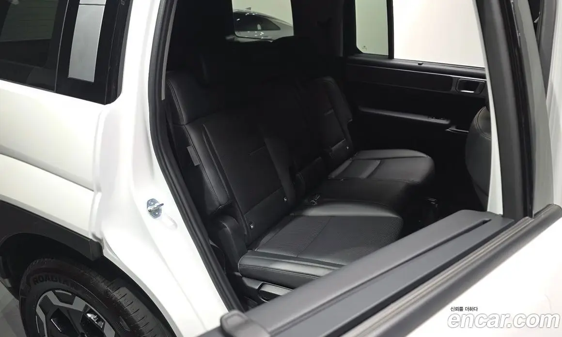 Hyundai Santa Fe 2023 2.5 автомат (гидро), фото 18 Hyundai Santa Fe 2023 2.5 автомат (гидро), фото 18