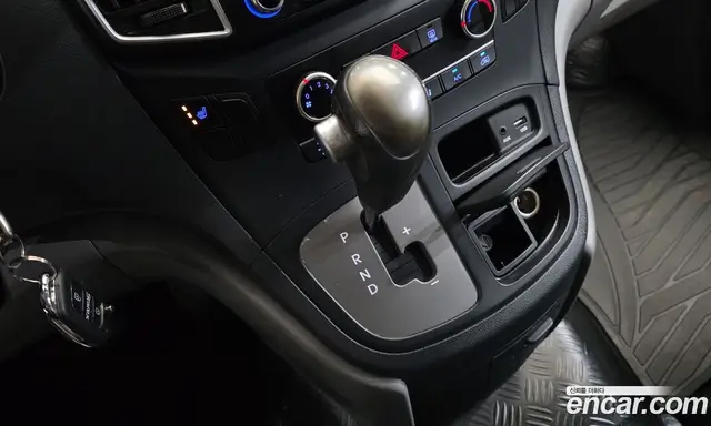 Hyundai Starex 2017 2.5 автомат (гидро), миниатюра 12