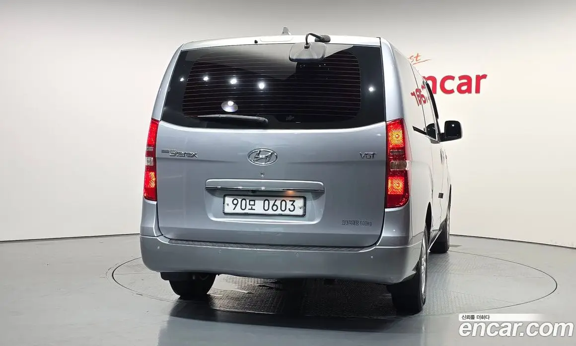 Hyundai Starex 2017 2.5 автомат (гидро), фото 4 Hyundai Starex 2017 2.5 автомат (гидро), фото 4