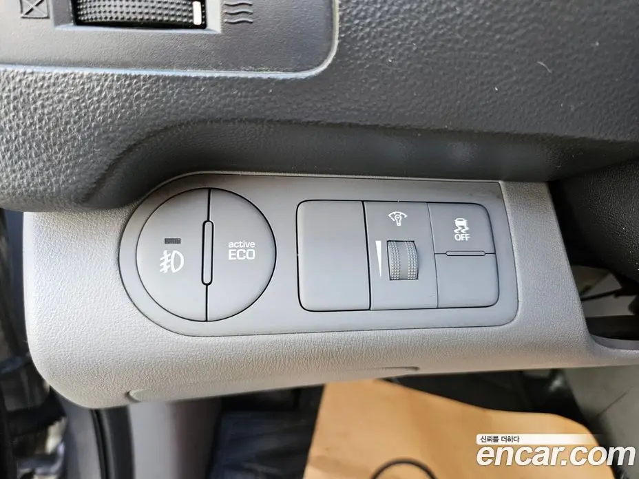 Hyundai Starex 2017 2.5 автомат (гидро), фото 13 Hyundai Starex 2017 2.5 автомат (гидро), фото 13