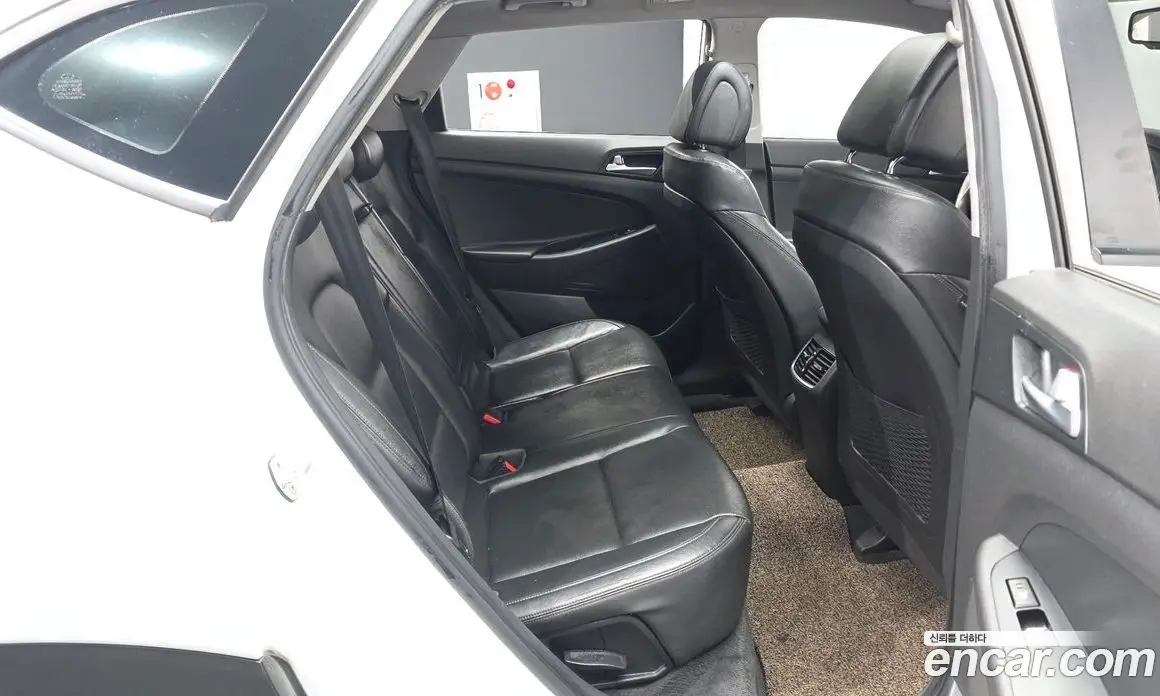 Hyundai Tucson 2015 2.0 автомат (гидро), фото 12