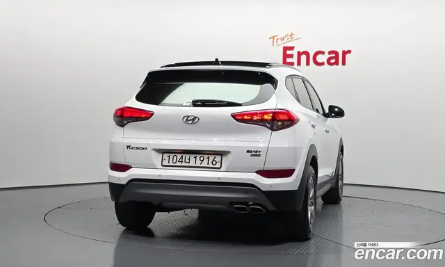 Hyundai Tucson 2015 2.0 автомат (гидро), миниатюра 4