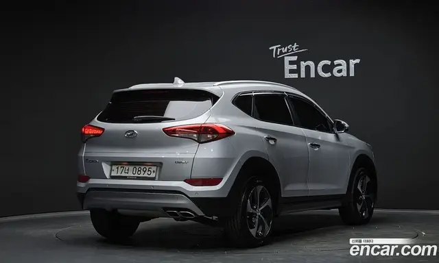 Hyundai Tucson 2016 2.0 автомат (гидро), миниатюра 2