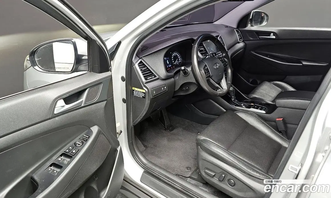 Hyundai Tucson 2016 2.0 автомат (гидро), фото 12