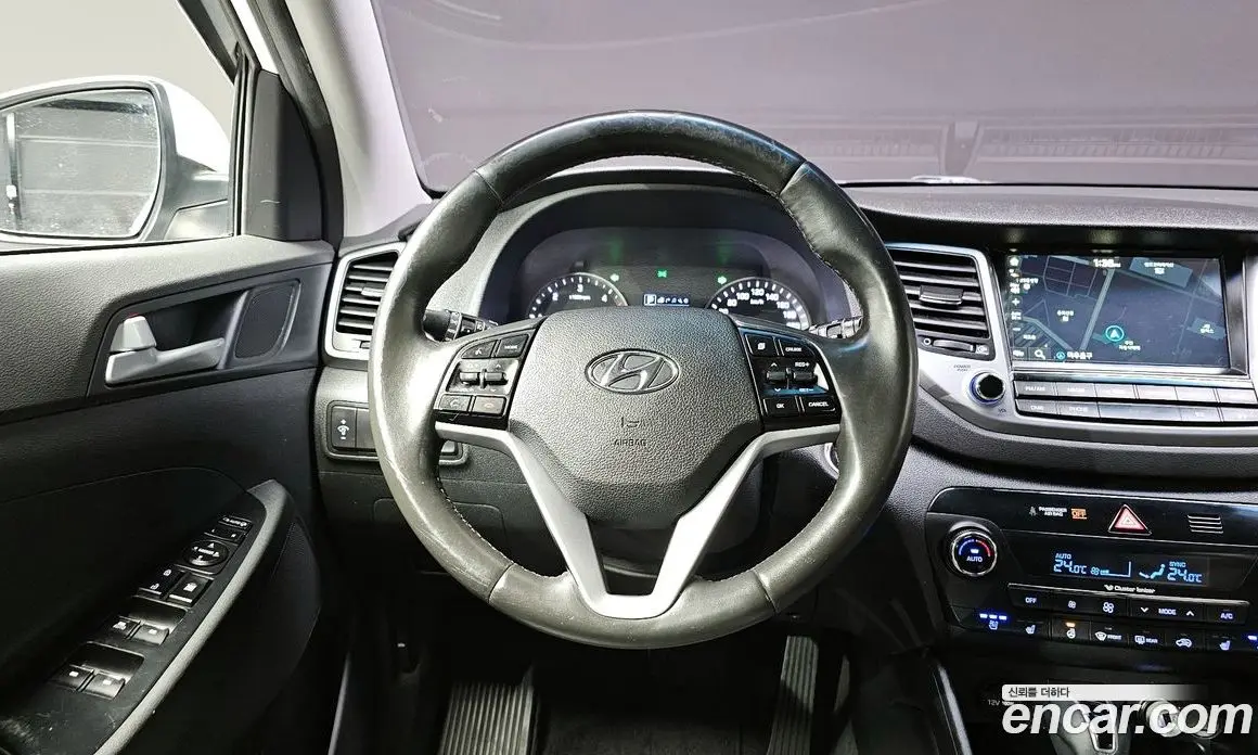 Hyundai Tucson 2016 2.0 автомат (гидро), фото 13