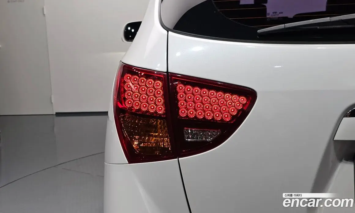 Hyundai Veracruz 2014 3.0 автомат (гидро), фото 9 Hyundai Veracruz 2014 3.0 автомат (гидро), фото 9