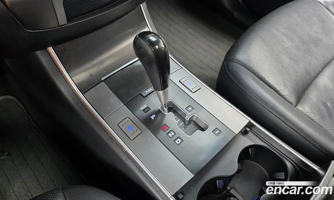 Hyundai Veracruz 2015 3.0 автомат (гидро), фото 13