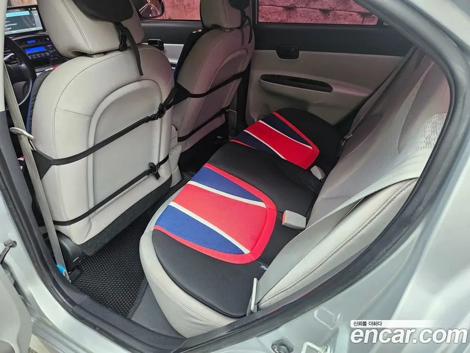 Hyundai Verna 2009 1.4 автомат (гидро), фото 13
