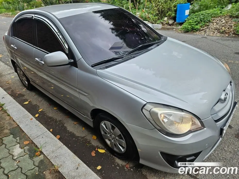 Hyundai Verna 2009 1.4 автомат (гидро), фото 7