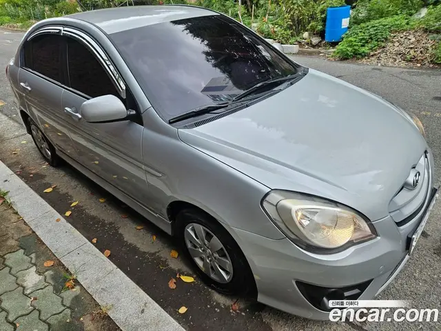 Hyundai Verna 2009 1.4 автомат (гидро), миниатюра 7
