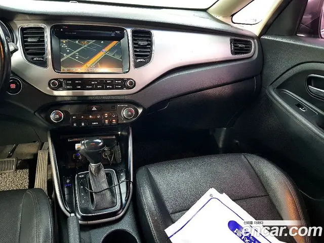 Kia Carens 2014 1.7 автомат (гидро), миниатюра 10 Kia Carens 2014 1.7 автомат (гидро), миниатюра 10