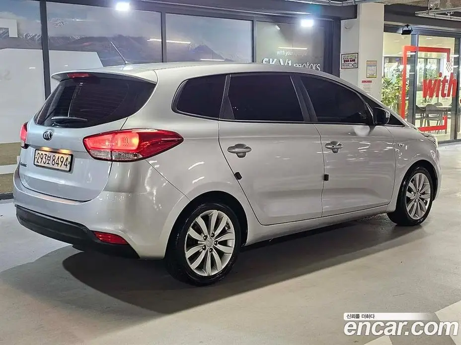 Kia Carens 2016 1.7 автомат (гидро), фото 4 Kia Carens 2016 1.7 автомат (гидро), фото 4