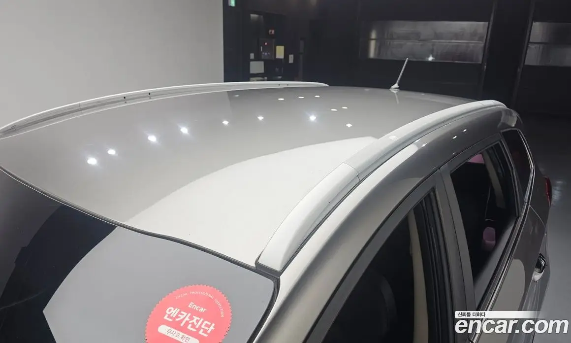 Kia Carens 2017 2.0 автомат (гидро), фото 19