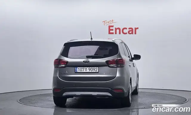 Kia Carens 2017 2.0 автомат (гидро), миниатюра 4