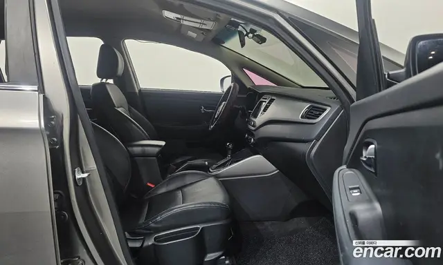 Kia Carens 2017 2.0 автомат (гидро), миниатюра 10
