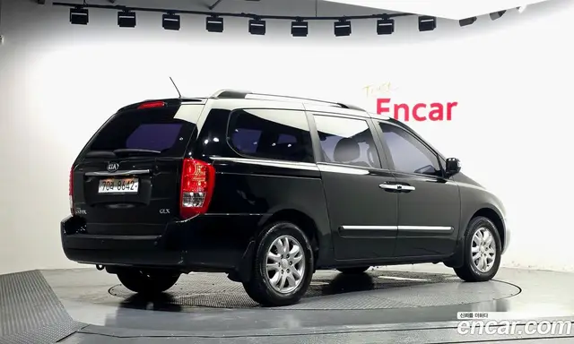 Kia Carnival 2012 2.2 автомат (гидро), миниатюра 2