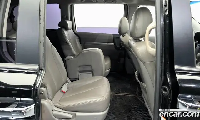Kia Carnival 2012 2.2 автомат (гидро), миниатюра 11