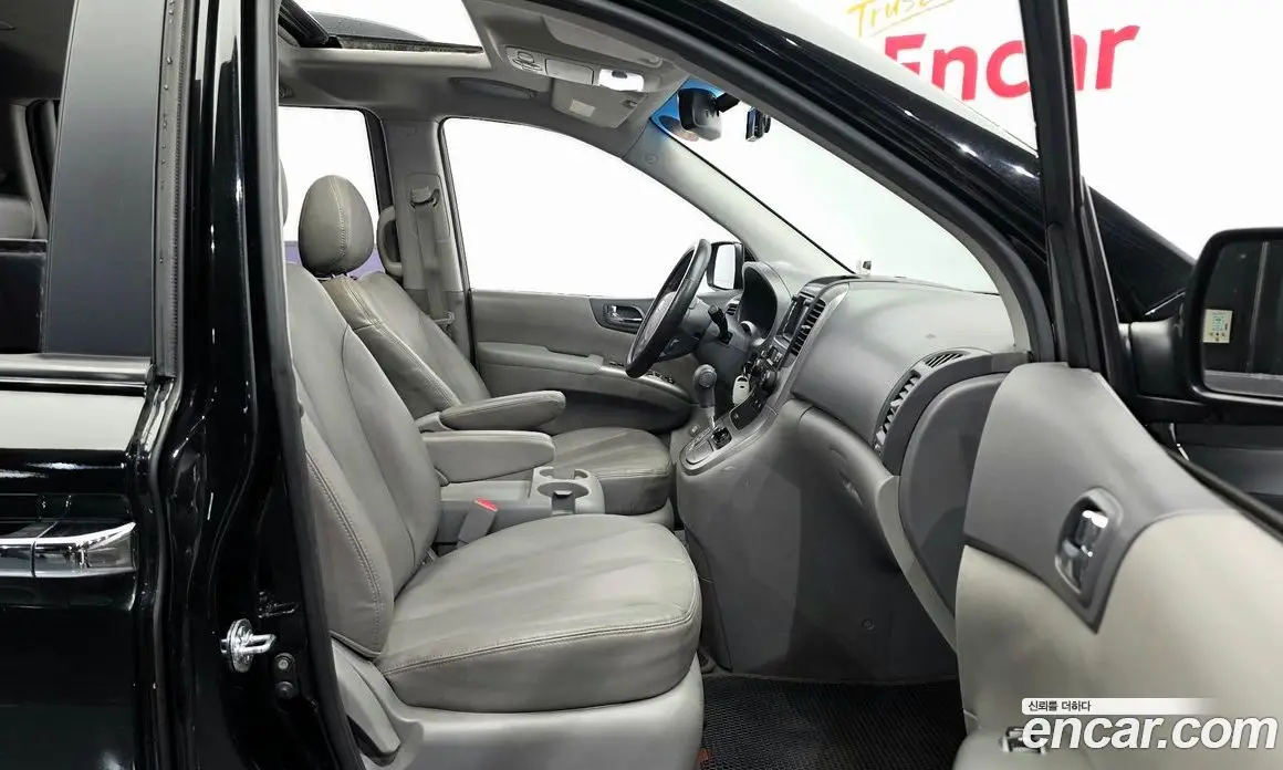 Kia Carnival 2012 2.2 автомат (гидро), фото 12